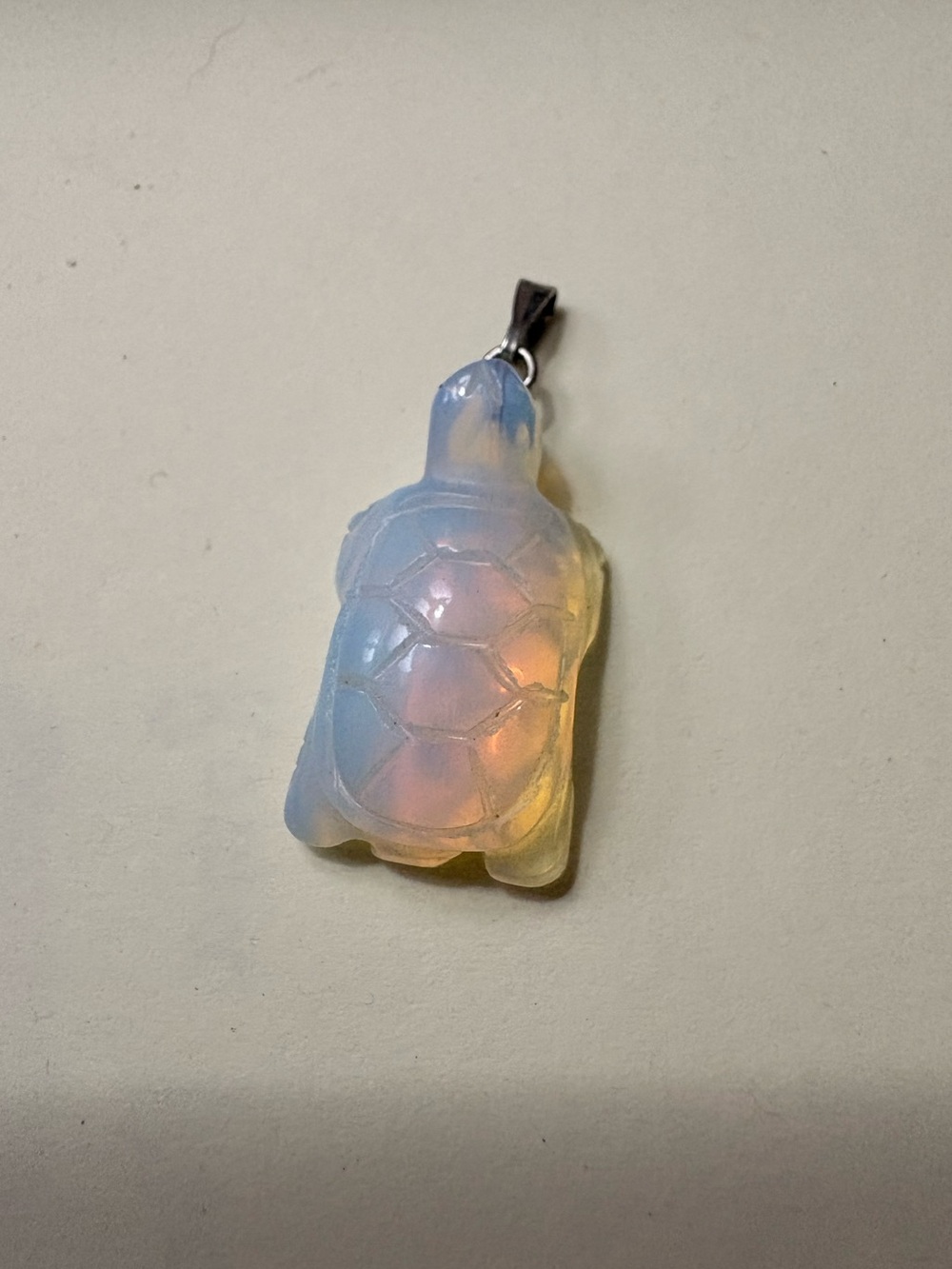 Vintage Iridescent Turtle Pendant Necklace